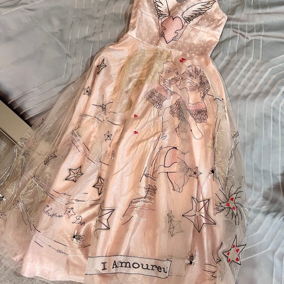 Prom maxi sleeves tulle lace dress with lots of embellishments and embroideries. - Picture 5 of 5